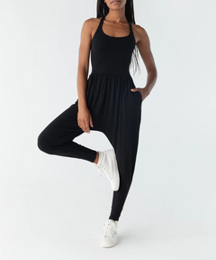 U-Neck Loose Jumpsuit